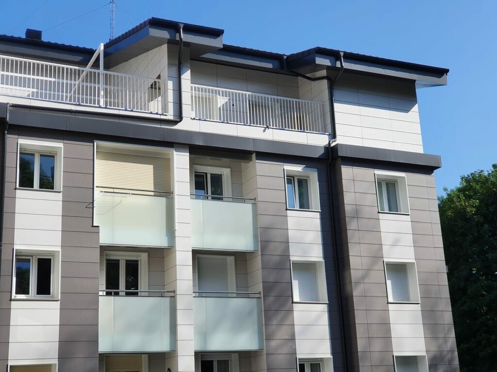 escolta-real-65-67-69-donostia-5