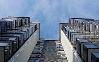 Rehabilitación energética de fachadas vs. SATE: ¿Cuál es la mejor opción para rehabilitar tu edificio en Gipuzkoa?
