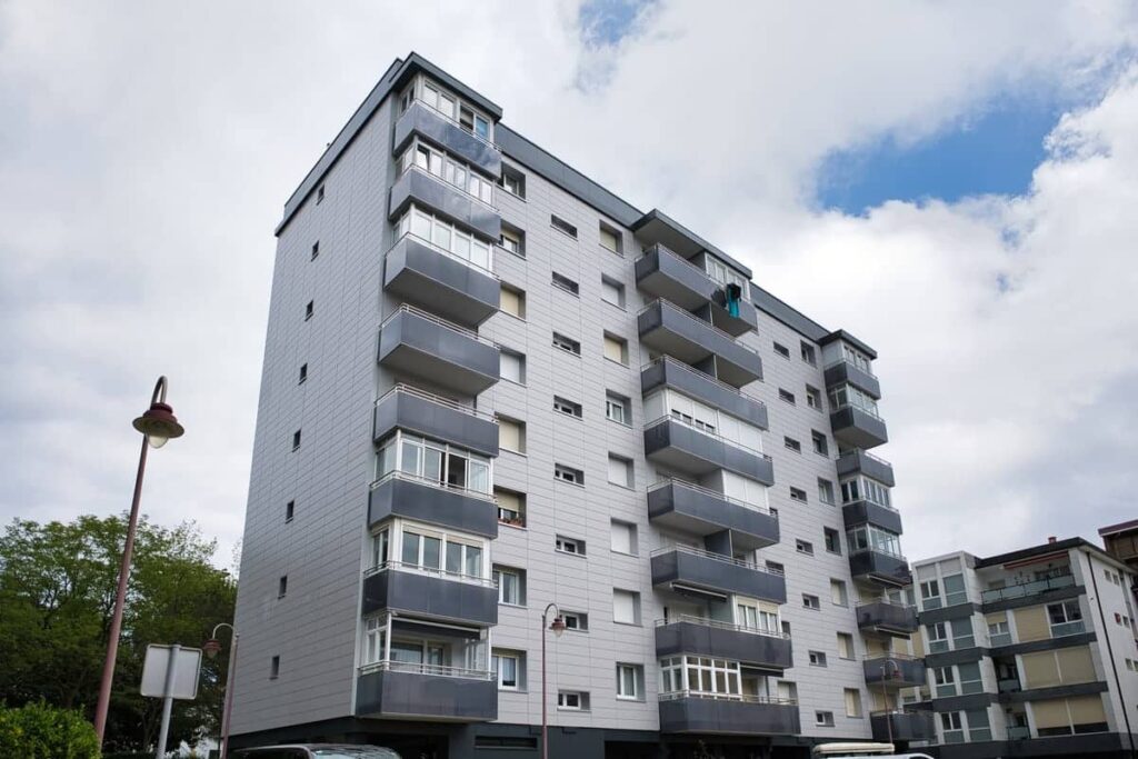 reforma de fachadas en zarauz