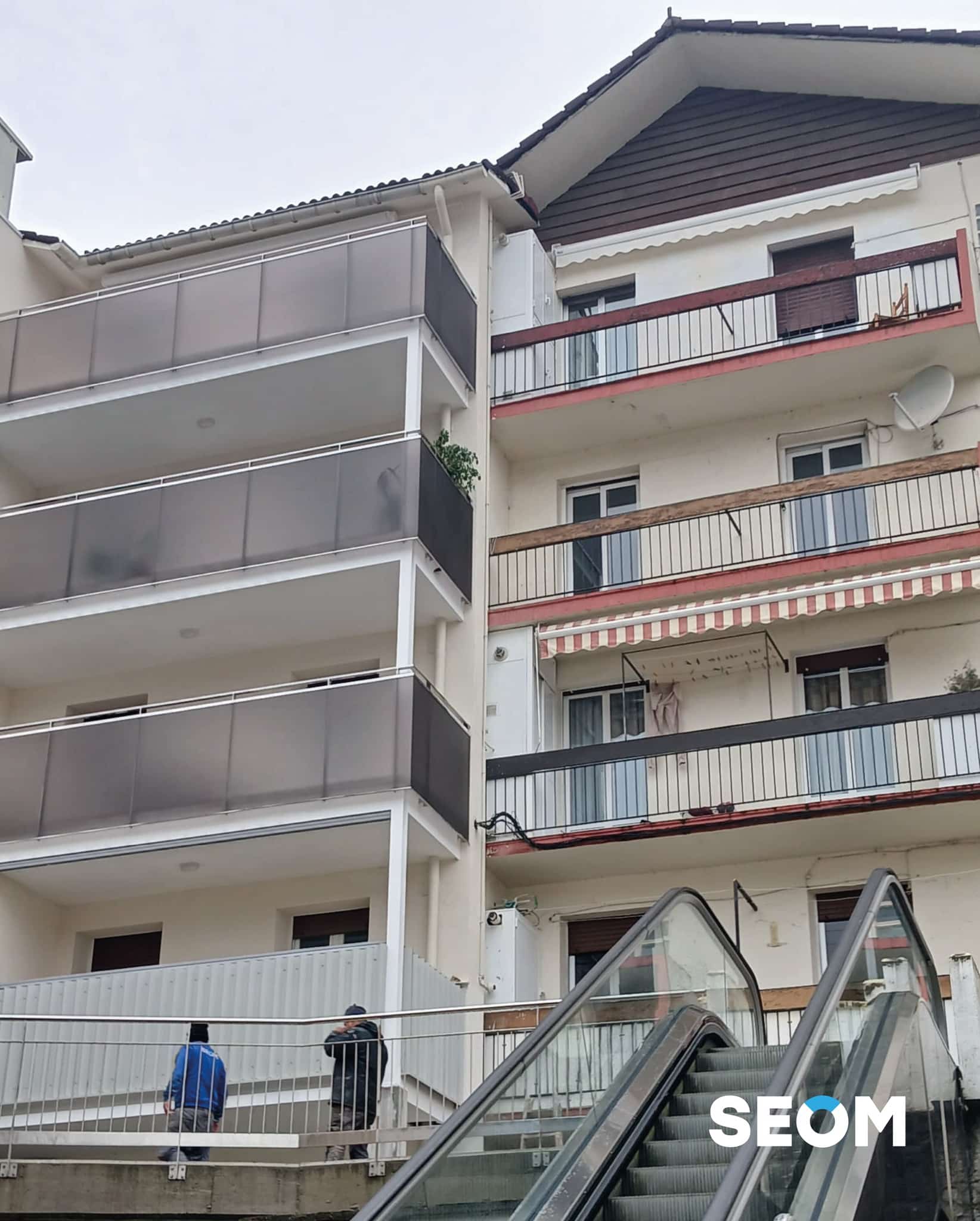 antes y despues fachada elgoibar